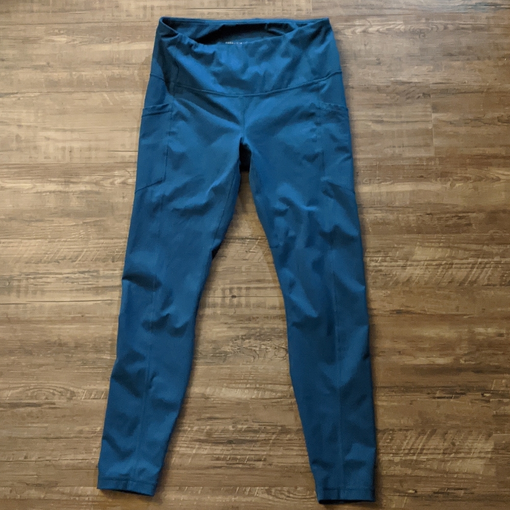 Leggings with pockets